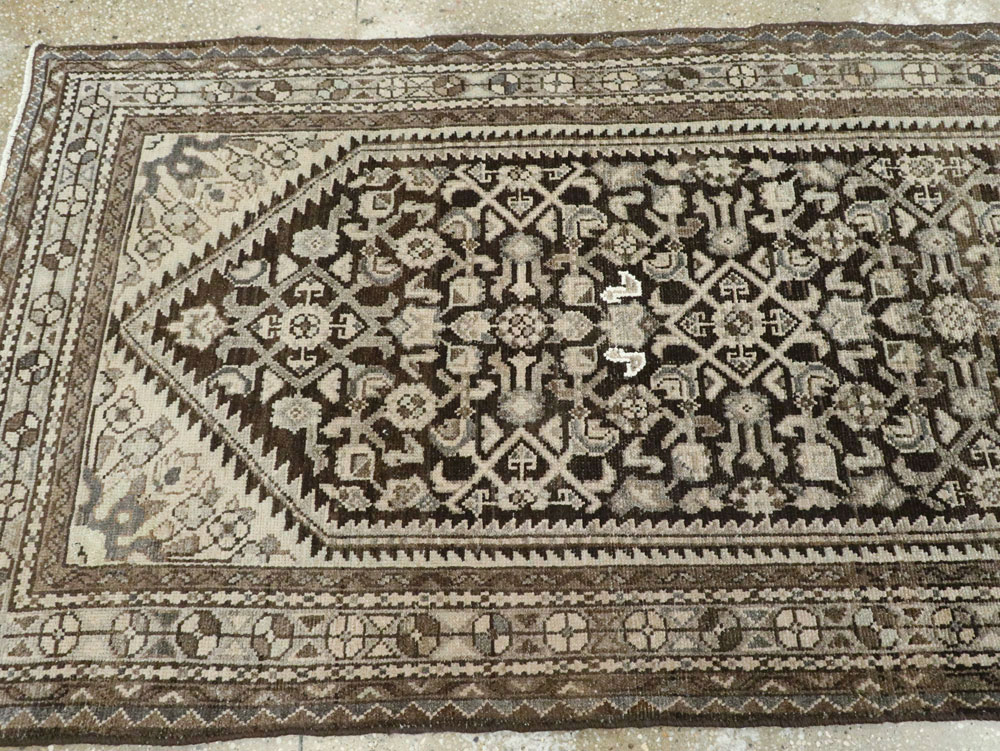 Vintage Persian Malayer Runner, No.21375 - Galerie Shabab