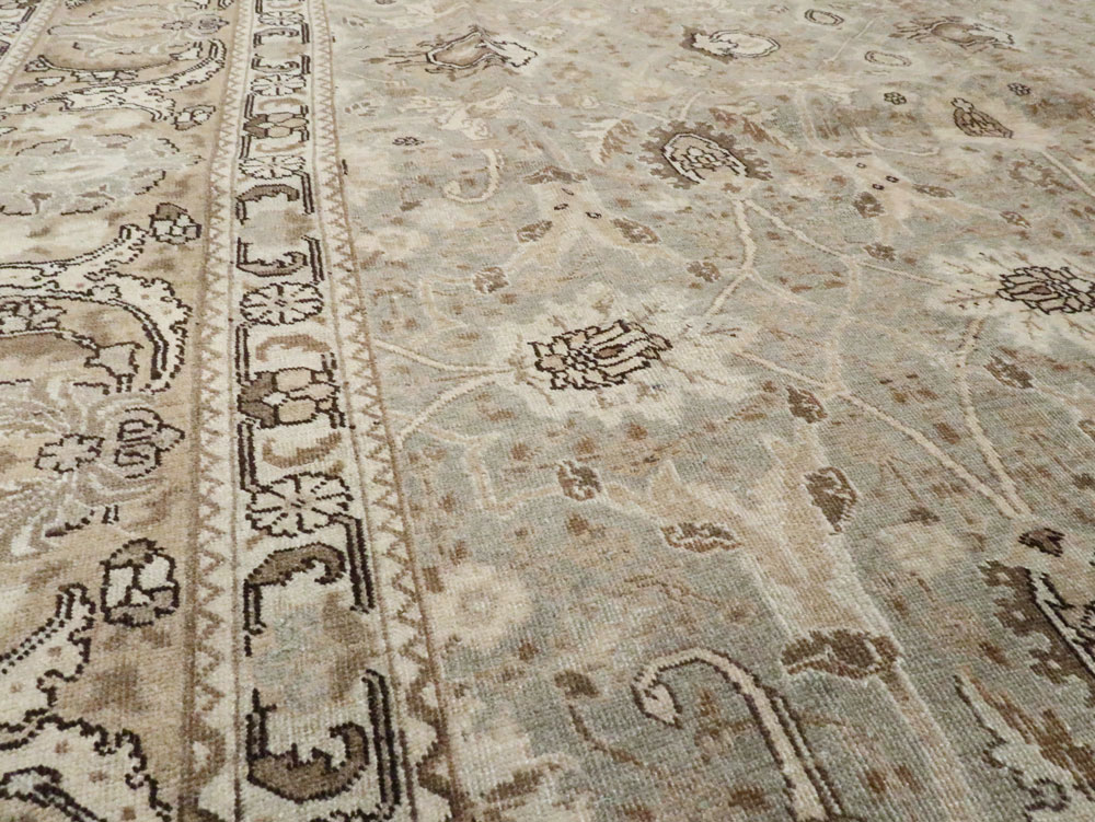 Antique Persian Tabriz Carpet, No.21386 - Galerie Shabab