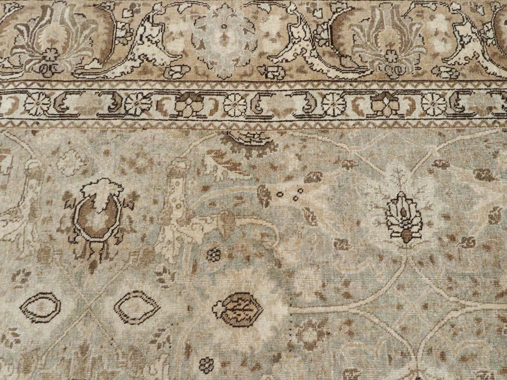 Antique Persian Tabriz Carpet, No.21386 - Galerie Shabab