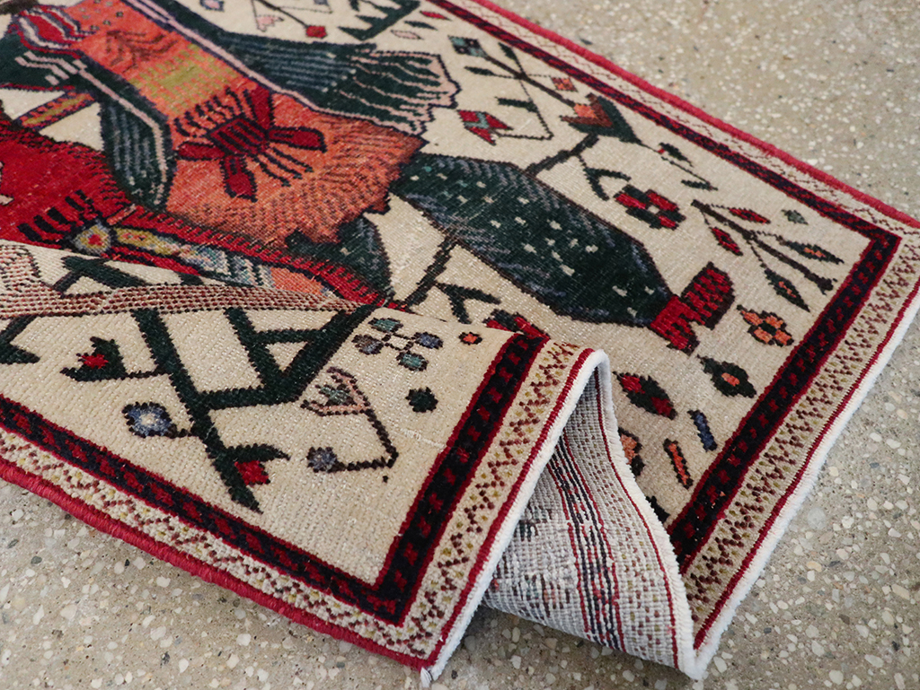 Vintage Persian Tabriz Pictorial Rug, No.21395 - Galerie Shabab