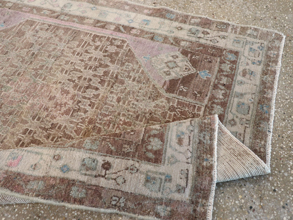 Vintage Persian Malayer Rug, No.21396 - Galerie Shabab