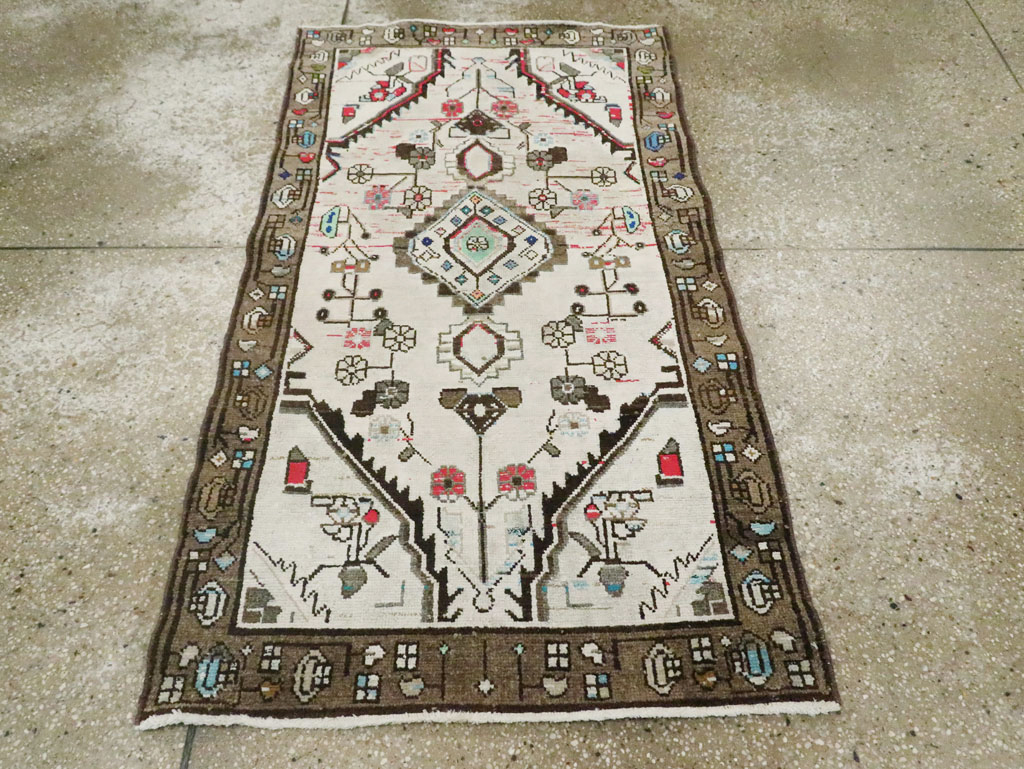 Vintage Persian Malayer Rug, No.21397 - Galerie Shabab