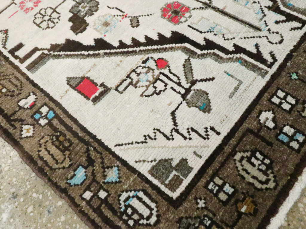 Vintage Persian Malayer Rug, No.21397 - Galerie Shabab