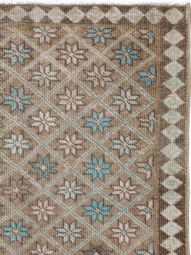 Vintage Tabriz Rug, No.21400 - Galerie Shabab