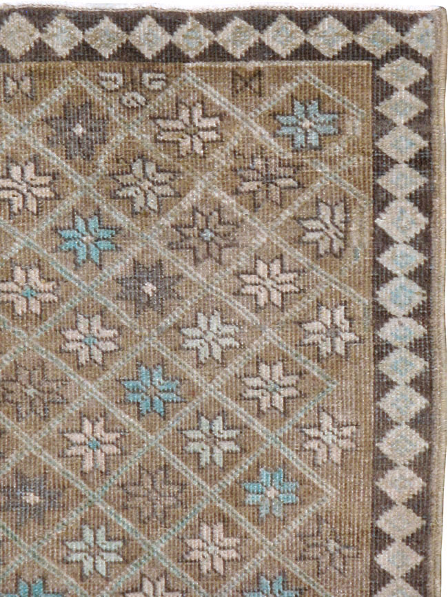 Vintage Tabriz Rug, No.21400 - Galerie Shabab