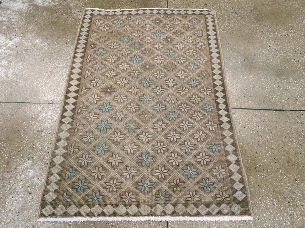 Vintage Tabriz Rug, No.21400 - Galerie Shabab