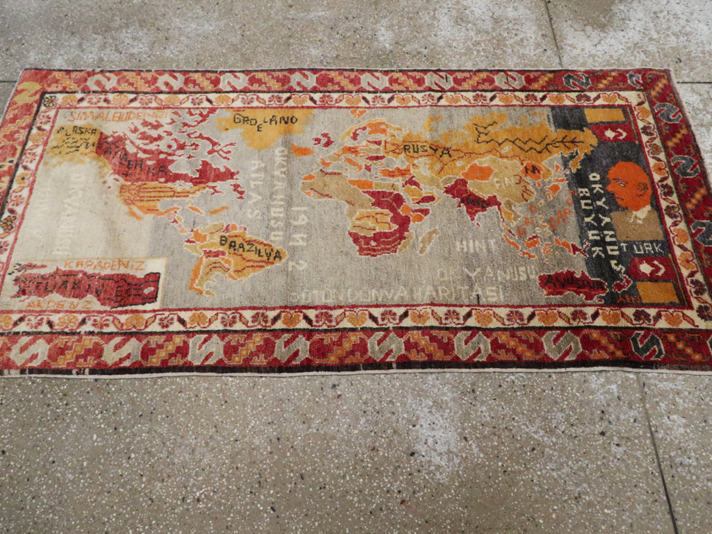 Vintage Turkish Oushak Map Rug, No.21408 - Galerie Shabab