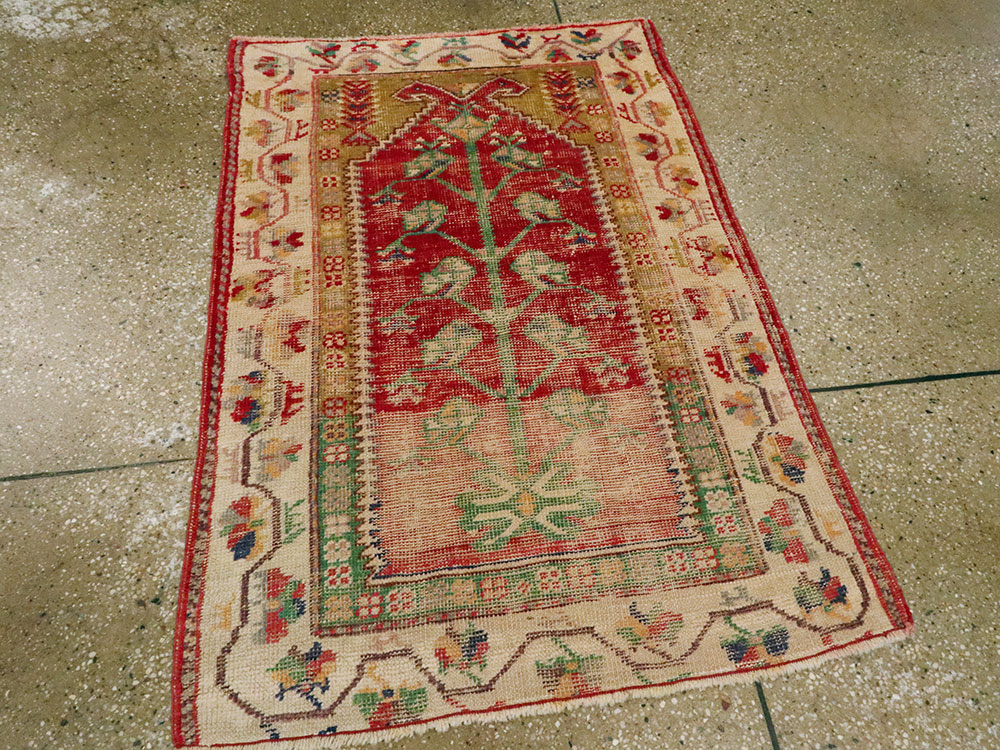 Antique Turkish Oushak Rug, No.21412 - Galerie Shabab