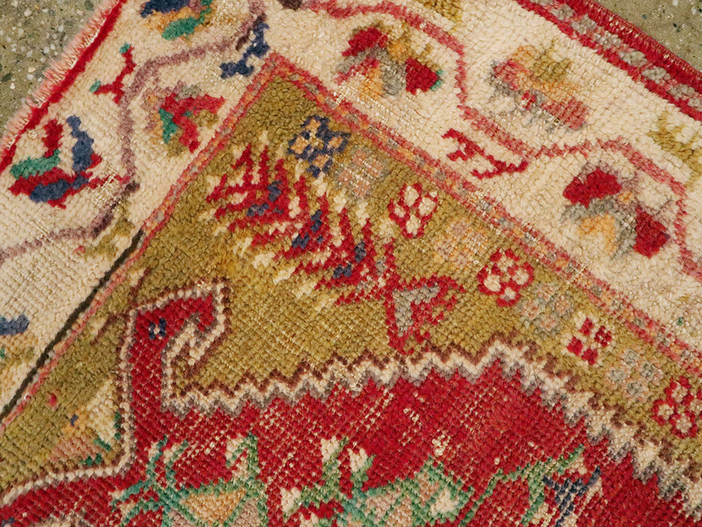 Antique Turkish Oushak Rug, No.21412 - Galerie Shabab