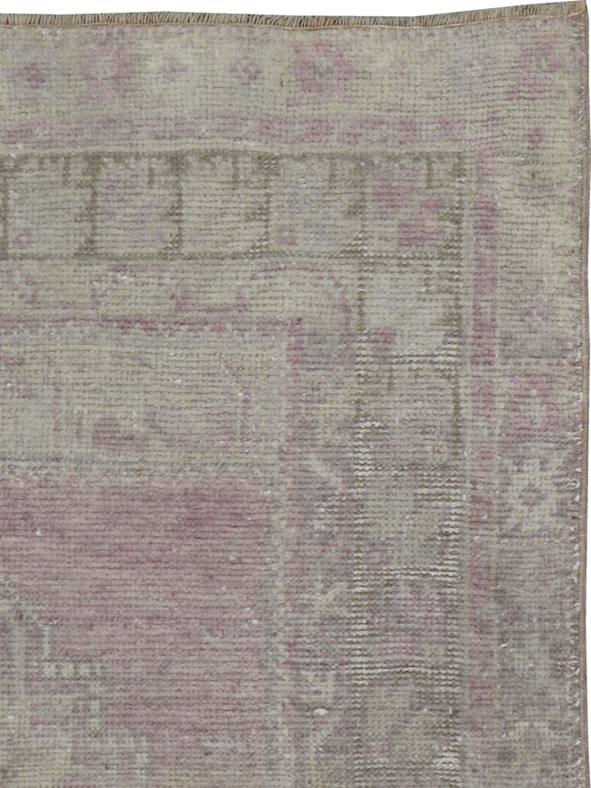 Vintage Oushak Rug, No.21413 - Galerie Shabab