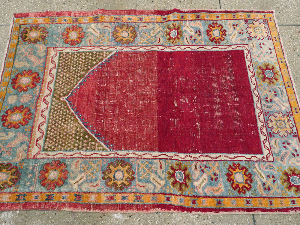Antique Oushak Rug, No.21414 - Galerie Shabab