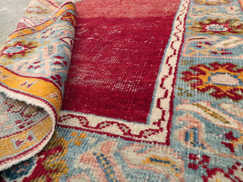 Antique Oushak Rug, No.21414 - Galerie Shabab