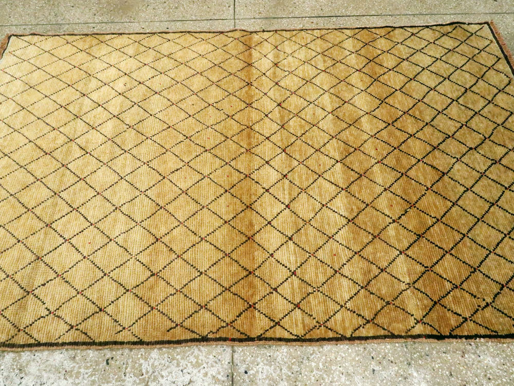 Vintage Turkish Anatolian Rug, No.21424 - Galerie Shabab