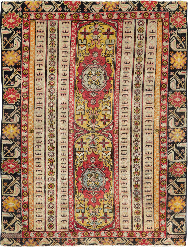 Antique Turkish Ghiordes Rug, No.21425 - Galerie Shabab