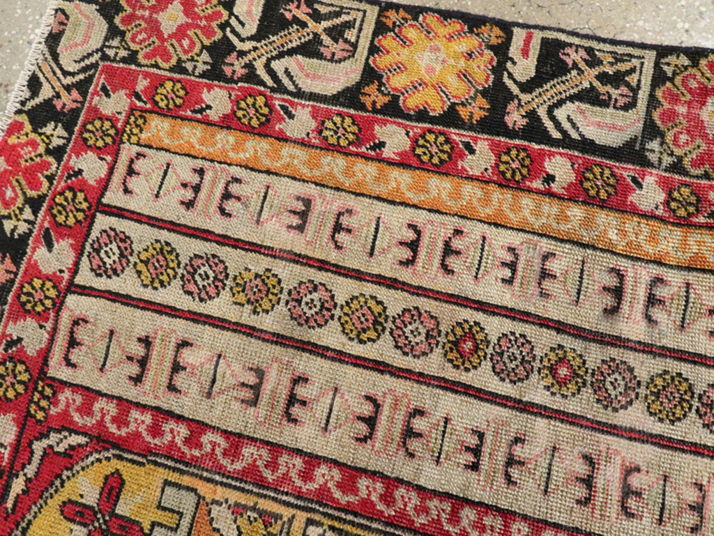 Antique Turkish Ghiordes Rug, No.21425 - Galerie Shabab