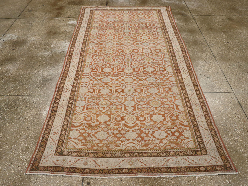 Antique Persian Malayer Gallery Rug, No.21427 - Galerie Shabab