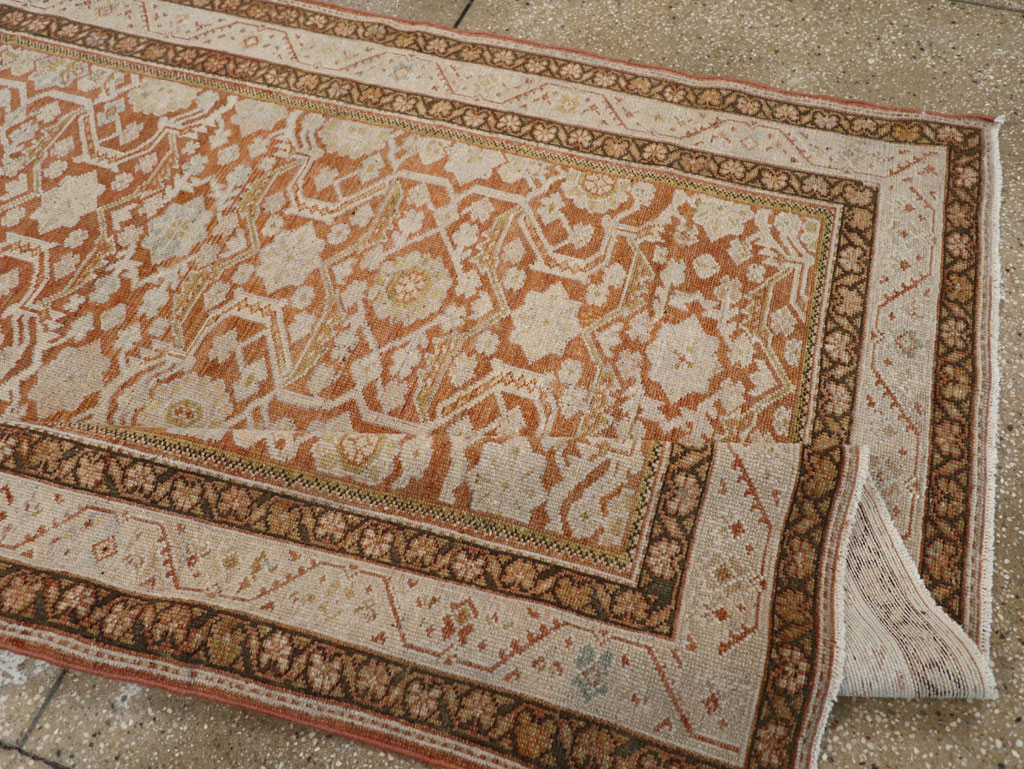 Antique Persian Malayer Gallery Rug, No.21427 - Galerie Shabab