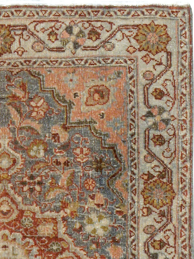 Vintage Persian Sarouk Rug, No.21428 - Galerie Shabab