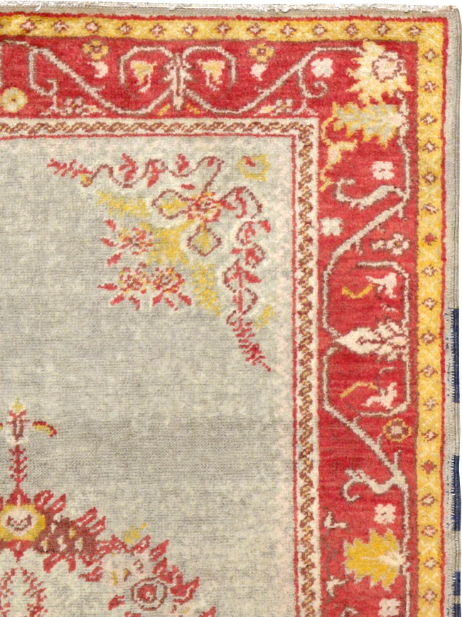 Antique Turkish Oushak Rug, No.21429 - Galerie Shabab