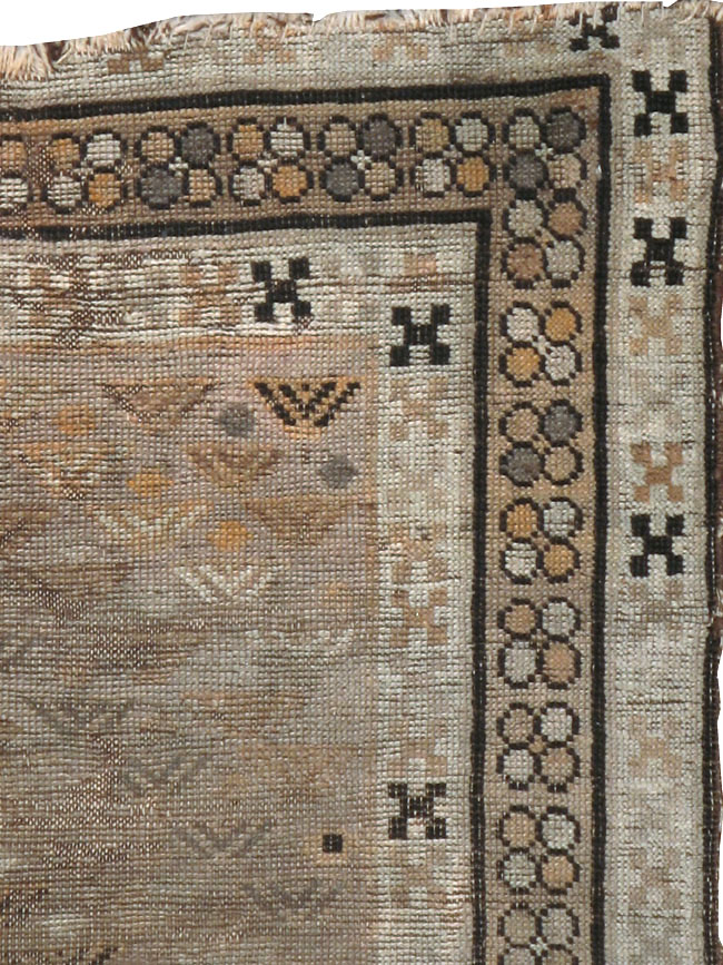 Antique Persian Kurdish Rug, No.21430 - Galerie Shabab