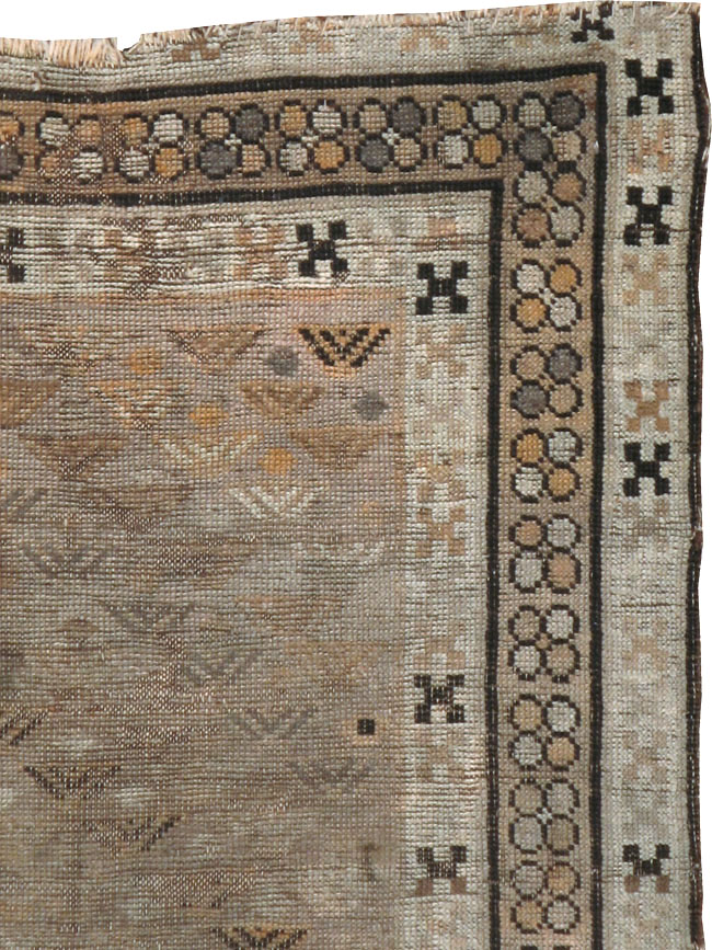 Antique Persian Kurdish Rug, No.21430 - Galerie Shabab