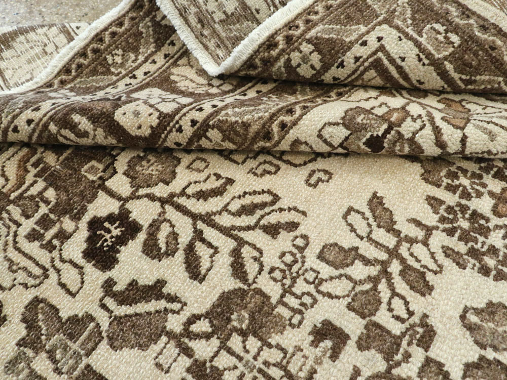 Vintage Persian Hamadan Square Rug, No.21432 - Galerie Shabab