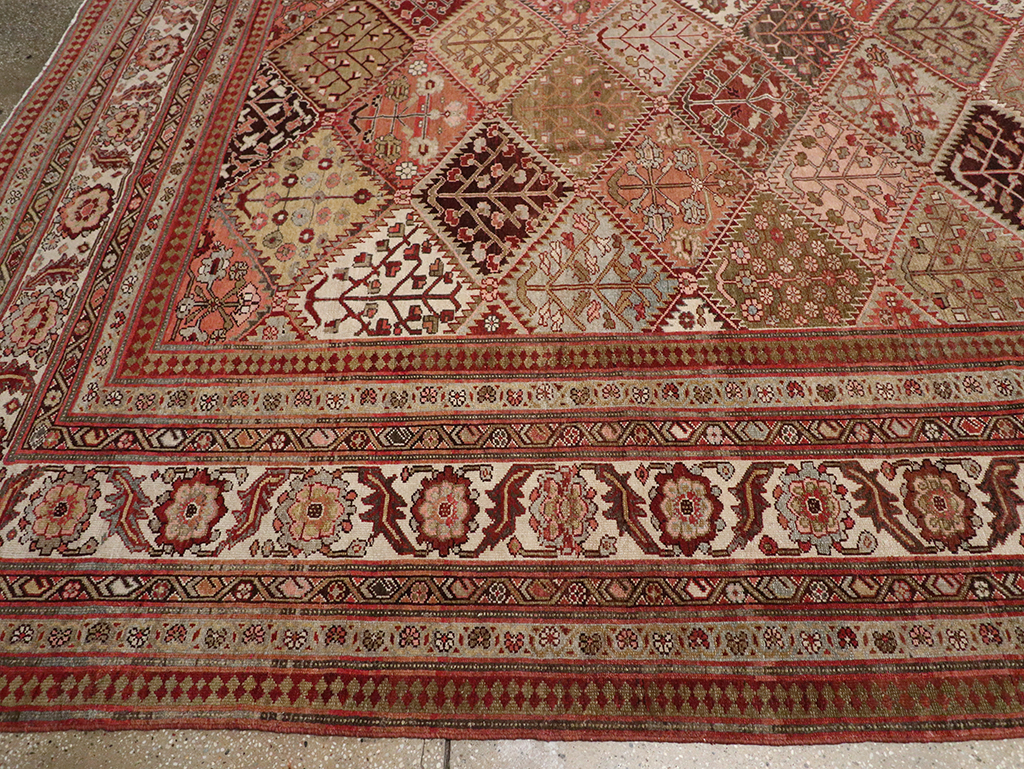 Antique Persian Malayer Carpet, No.21433 - Galerie Shabab