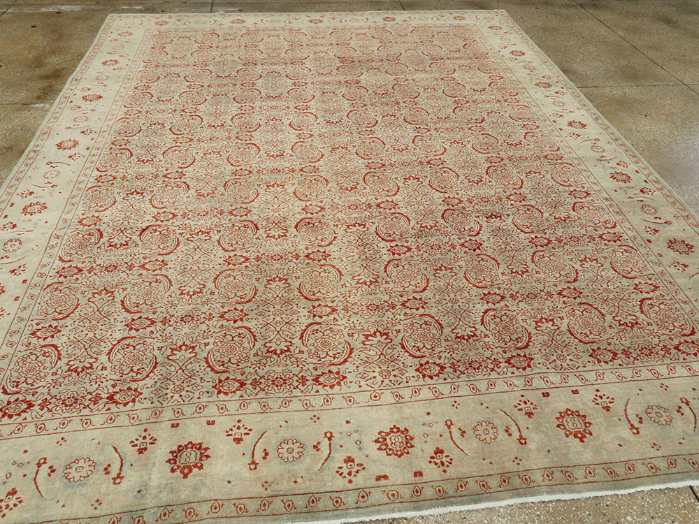 Antique Tabriz Carpet, No.21441 - Galerie Shabab