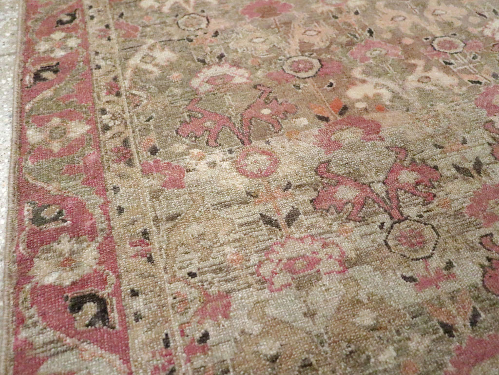 Antique Persian Malayer Throw Rug, No.21448 - Galerie Shabab