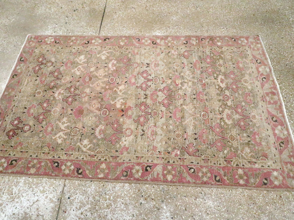 Antique Persian Malayer Throw Rug, No.21448 - Galerie Shabab