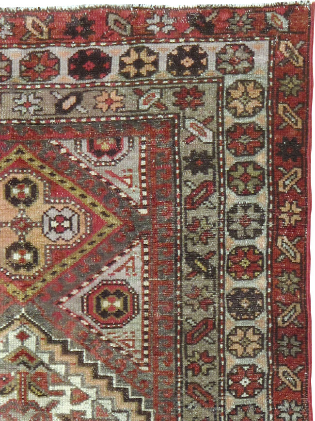 Antique Persian Malayer Rug, No.21449 - Galerie Shabab