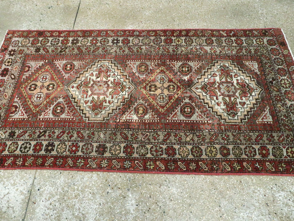 Antique Persian Malayer Rug, No.21449 - Galerie Shabab