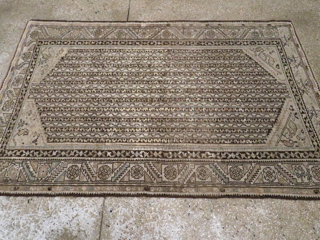 Antique Persian Kurdish Rug, No.21451 - Galerie Shabab