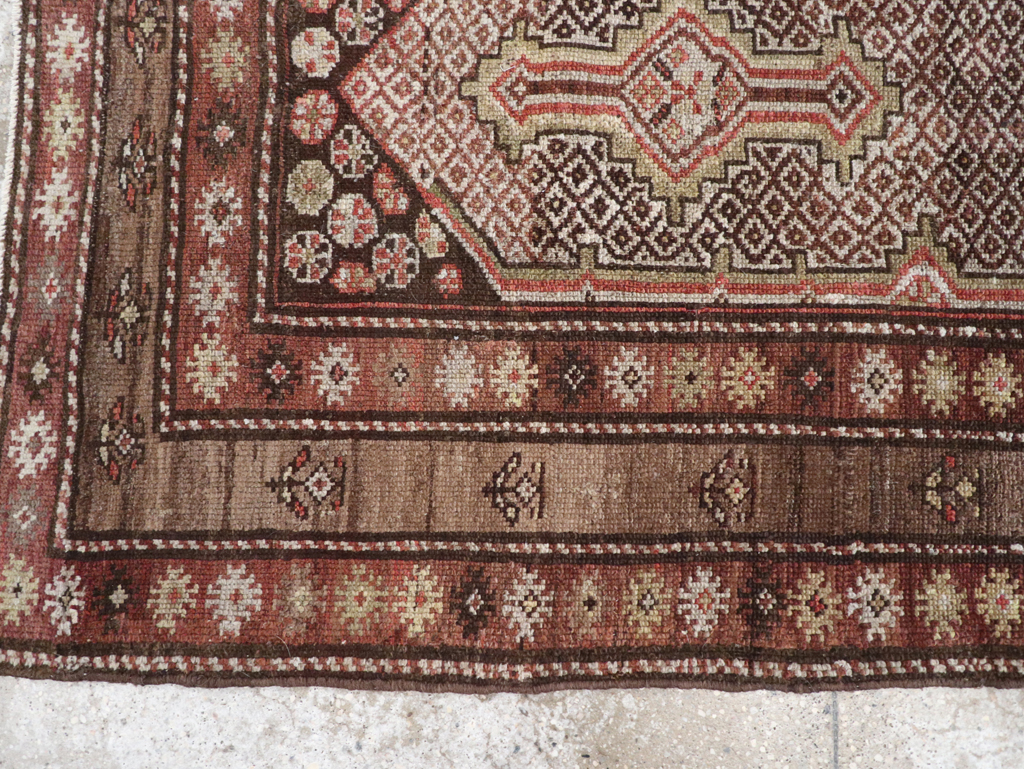 Antique Persian Kurdish Rug, No.21454 - Galerie Shabab