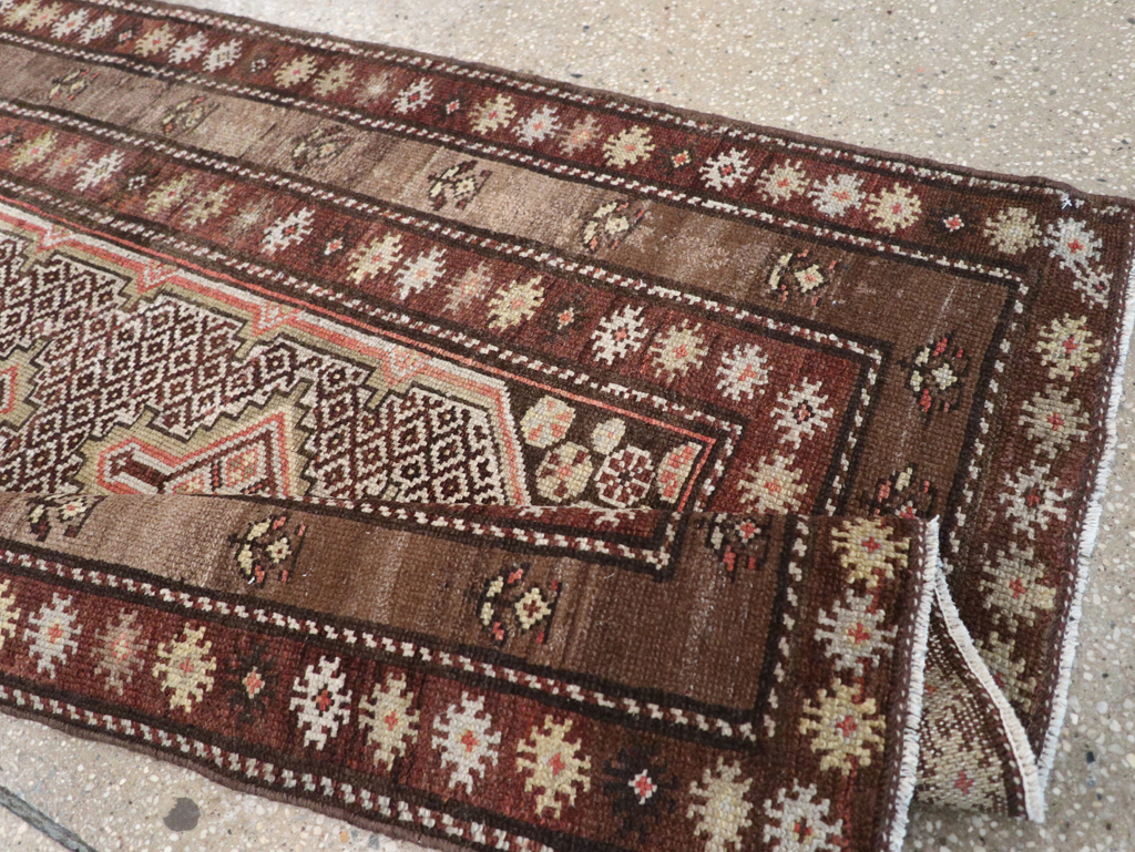Antique Persian Kurdish Rug, No.21454 - Galerie Shabab