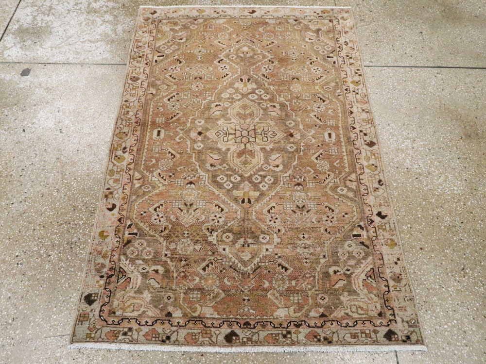 Antique Persian Malayer Rug, No.21459 - Galerie Shabab