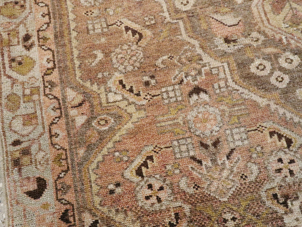 Antique Persian Malayer Rug, No.21459 - Galerie Shabab