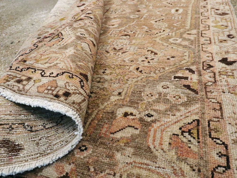 Antique Persian Malayer Rug, No.21459 - Galerie Shabab