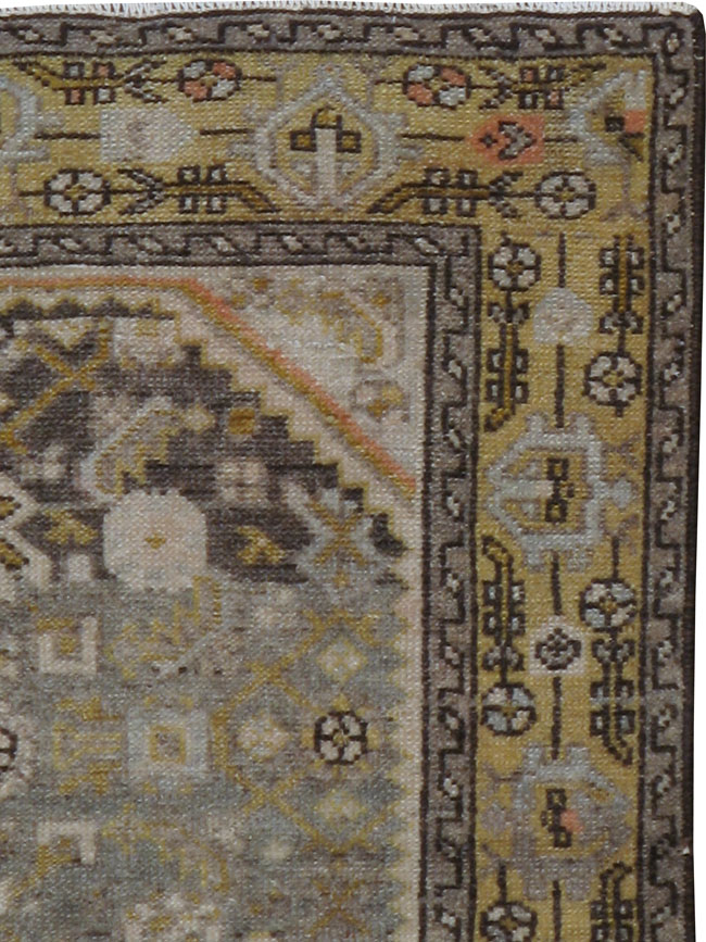 Antique Persian Malayer Rug, No.21464 - Galerie Shabab