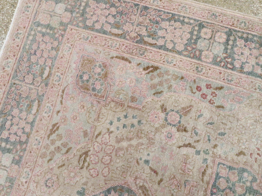 Vintage Persian Tabriz Accent Rug, No.21470 - Galerie Shabab