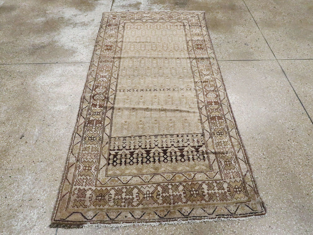 Antique Kurdish Rug, No.21475 - Galerie Shabab