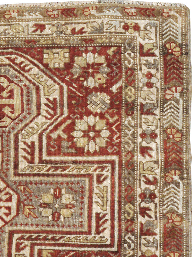 Antique Persian Kurdish Rug, No.21476 - Galerie Shabab