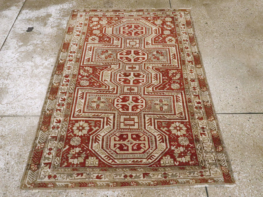 Antique Persian Kurdish Rug, No.21476 - Galerie Shabab