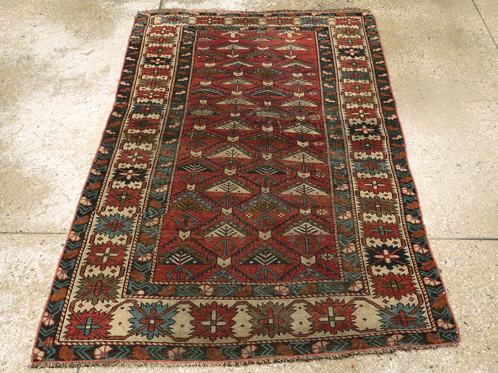 Antique Caucasian Shirvan Rug, No.21480 - Galerie Shabab