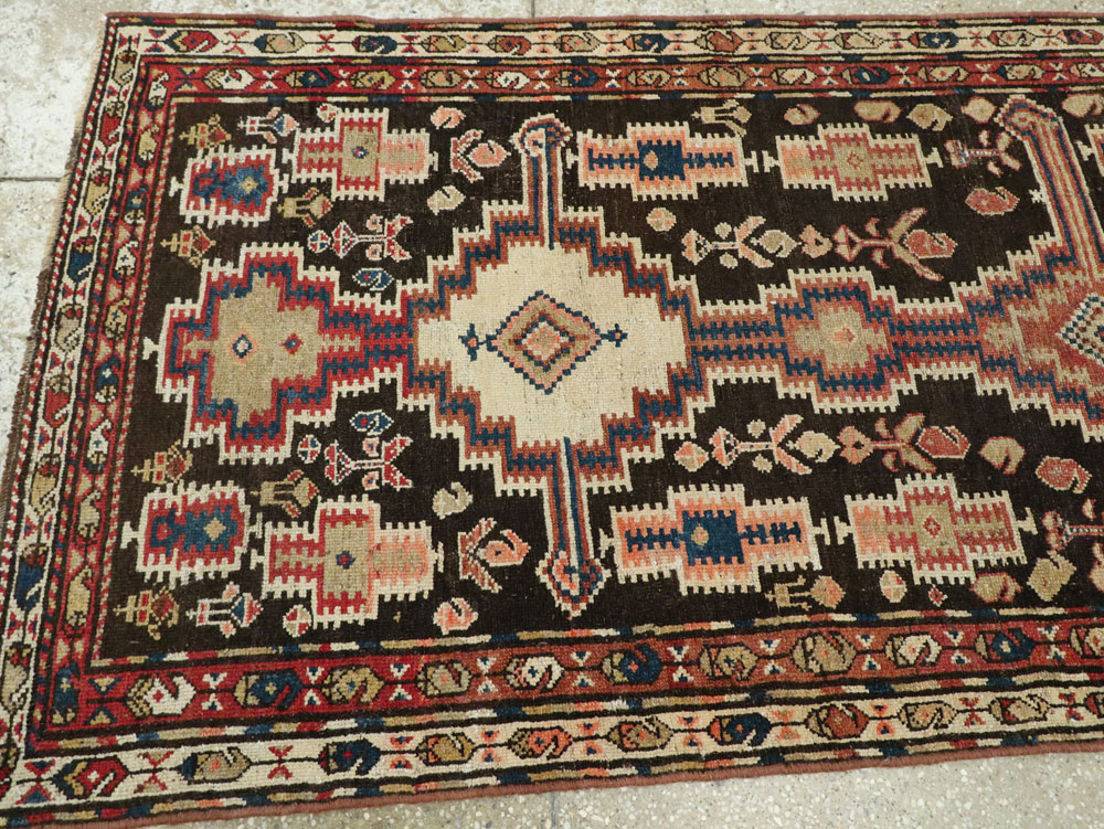 Antique Kurdish Rug, No.21481 - Galerie Shabab