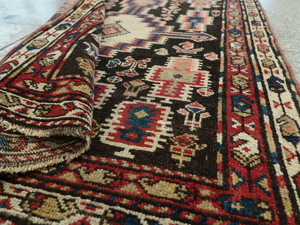 Antique Kurdish Rug, No.21481 - Galerie Shabab