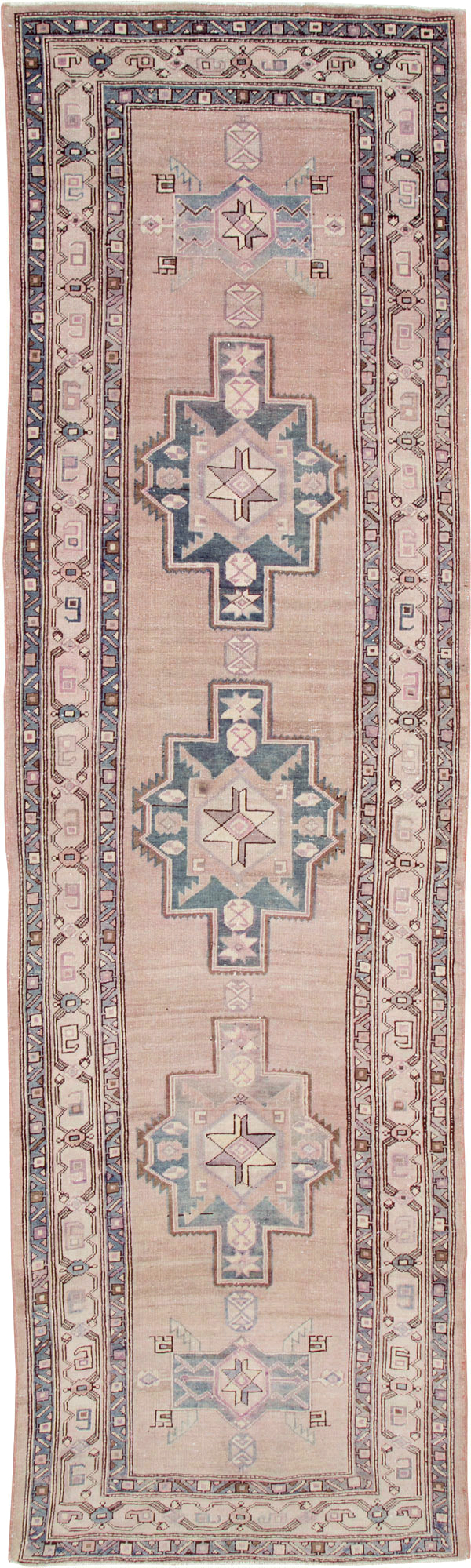 Antique Persian Northwest Runner, No.21490 - Galerie Shabab