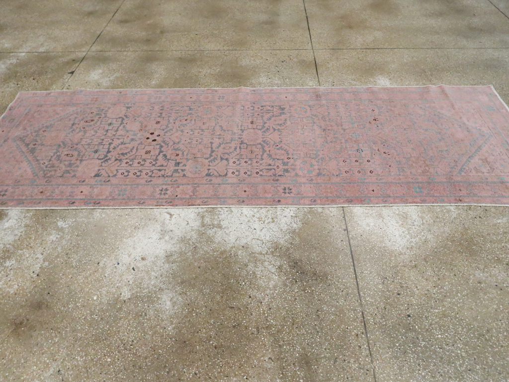 Antique Malayer Runner, No.21504 - Galerie Shabab