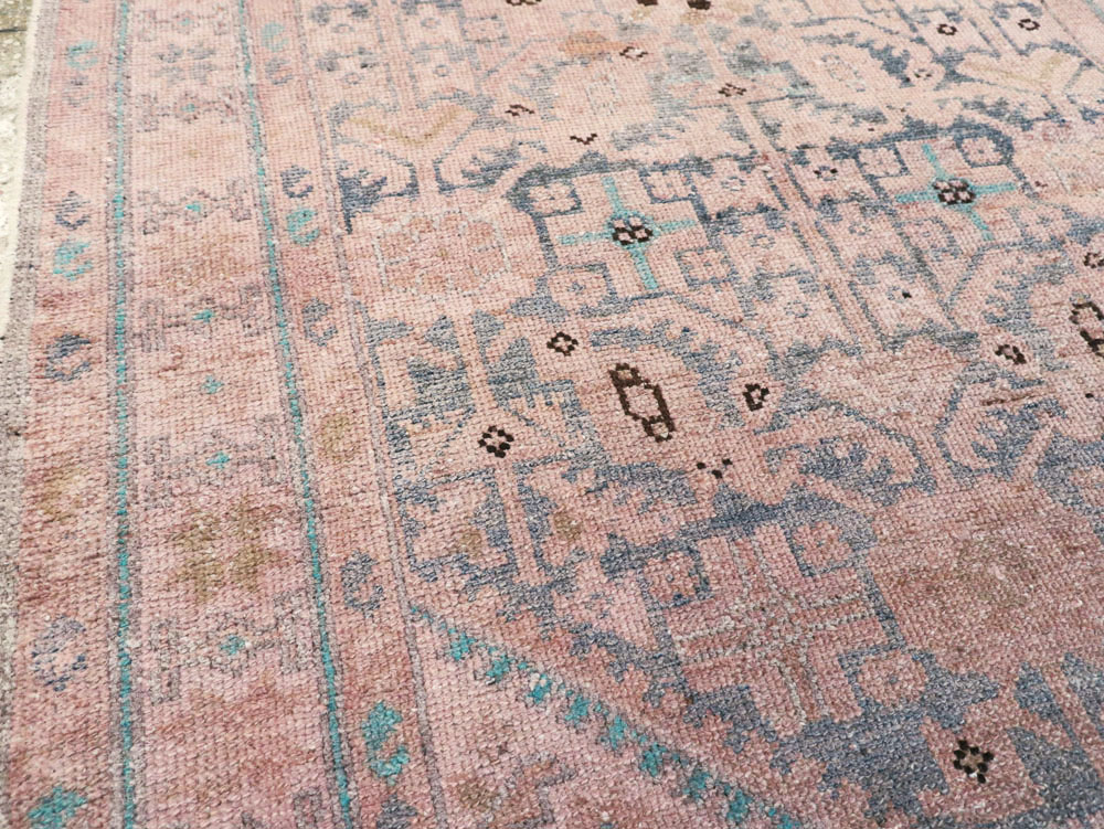 Antique Malayer Runner, No.21504 - Galerie Shabab