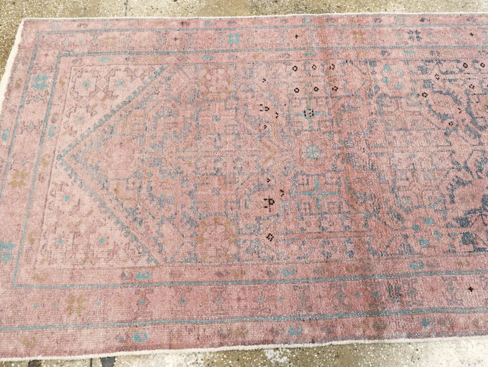 Antique Malayer Runner, No.21504 - Galerie Shabab